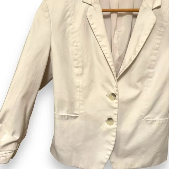 Express White 2 Button 3/4 Ruched Sleeves with Notched Lapels and Tailored Fit - Picture 10 of 15